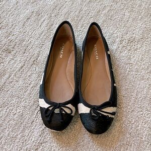 Coach flats / dress shoes women’s size 5.5